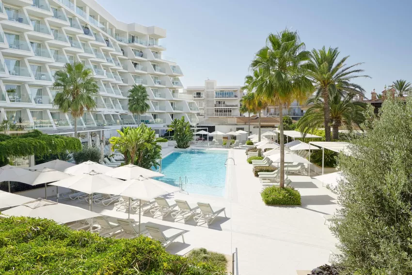 Iberostar Selection Playa de Palma 5*-25