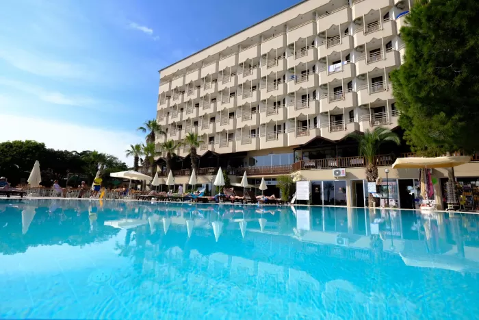 5-Anitas-Beach-Hotel-4-