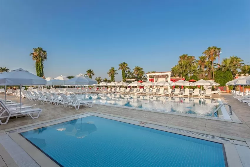 Club Hotel Sera  5*-60