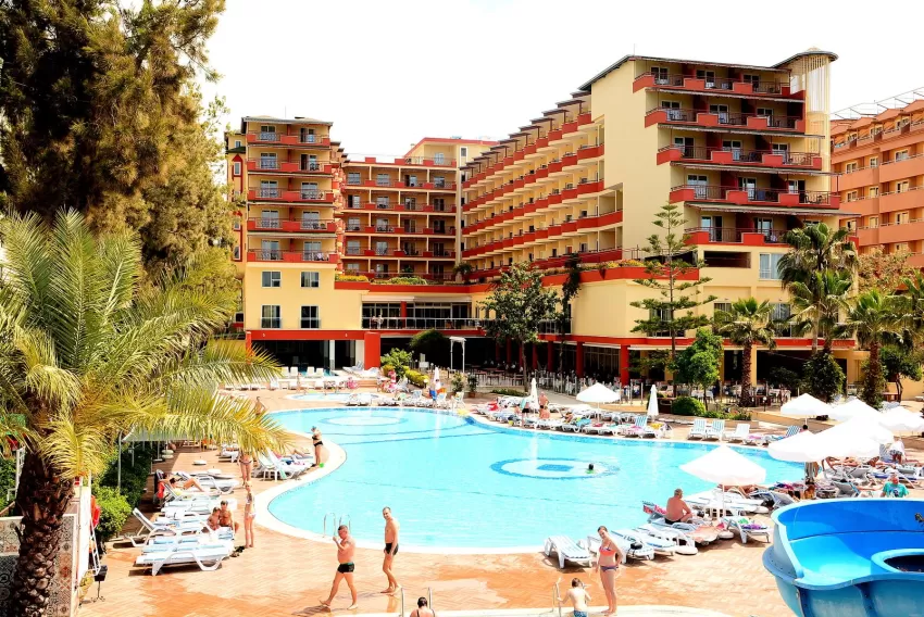 Holiday Park Resort Hotel 5*-1