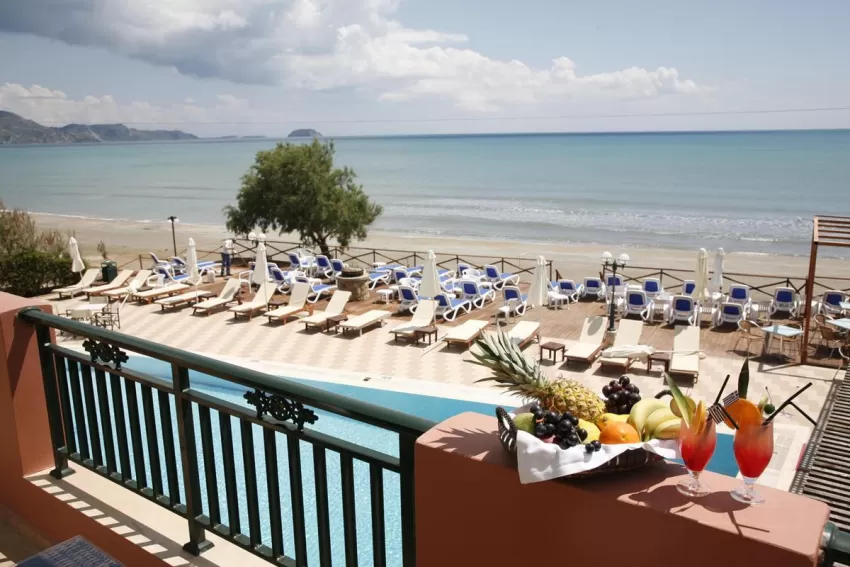 Mediterranean Beach Resort and Spa 5*-13