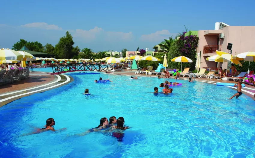 Von Resort Golden Beach 4*-5