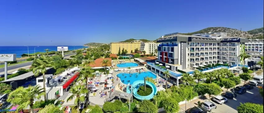 White City Beach +16 Adults Only  4*-1