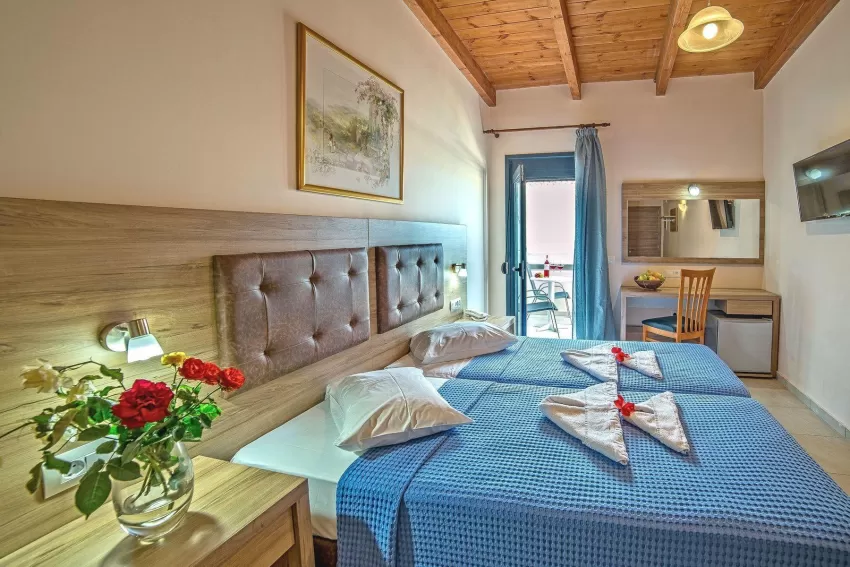 Blue Aegean Hotel and Suites 4*-4