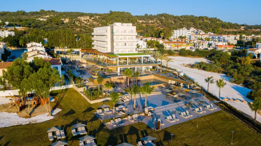 Cavo Zoe Seaside Hotel 4*-1