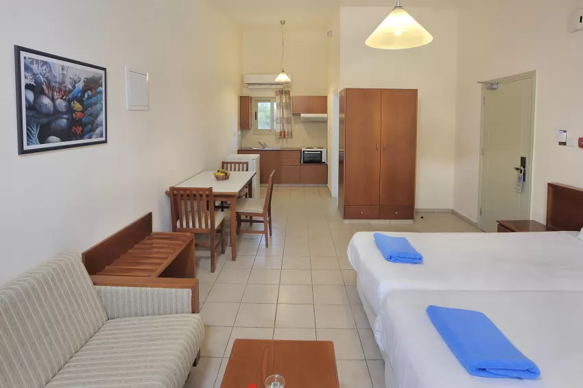 Nissiana Hotel & Bungalows 4*-5