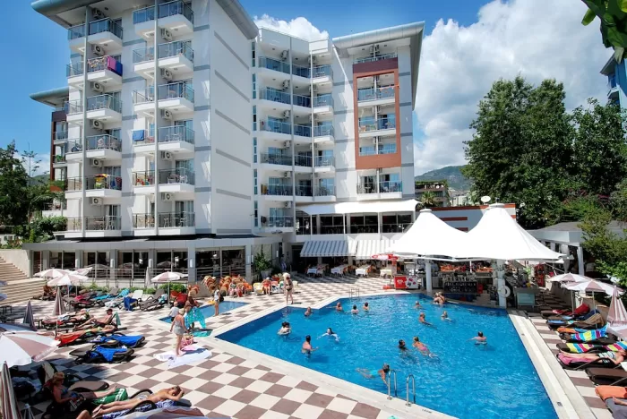 5-Grand-Okan-Hotel-4-