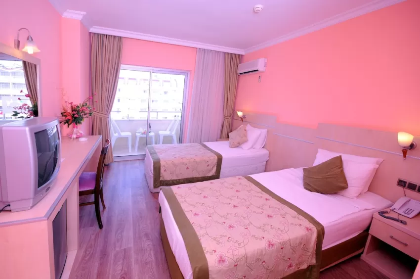 Sun Beach Hill Hotel 4*-8