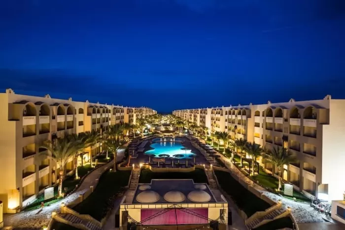 21-El-Karma-Aqua-Beach-Resort-4-