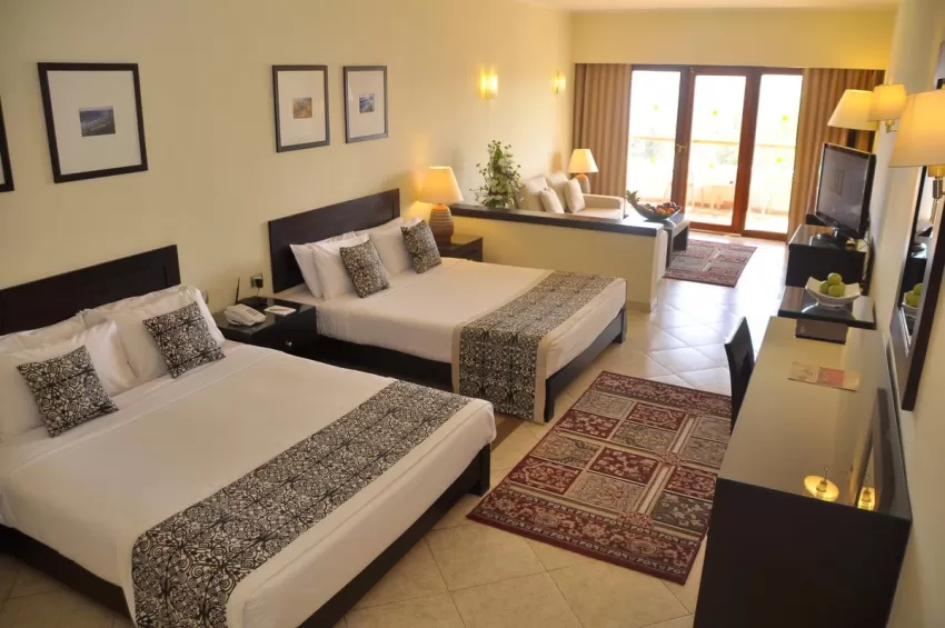 Fort Arabesque West Bay (Adults Only 16+) 4*-10