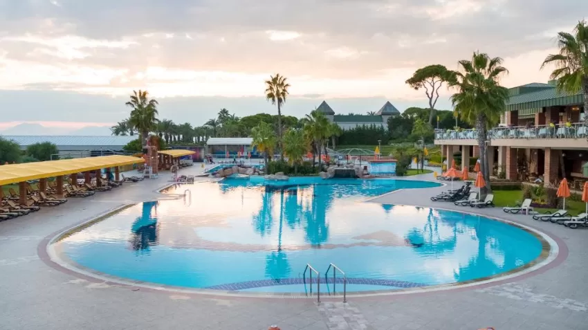 Pine Beach Belek  5*-52