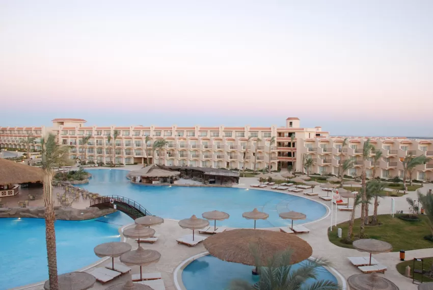 Pyramisa Sahl Hasheesh Beach Resort 5*-4