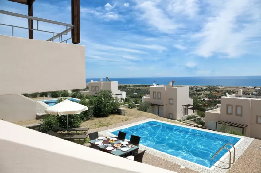 Athoniki Villas 5*-6