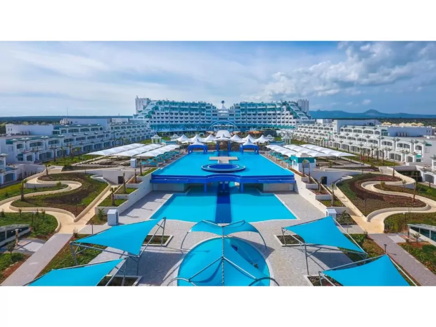 Limak Cyprus Resort  5*-3