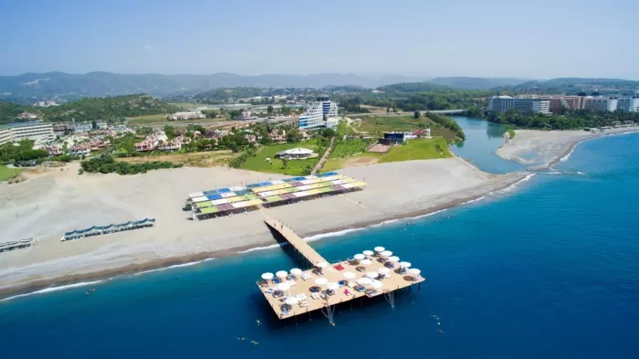 11-Raymar-Resort---Aqua--5-