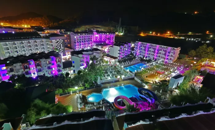 22-CLUB-HOTEL-ANJELIQ-5-