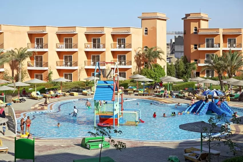 The Three Corners Sunny Beach Resort 4*-1