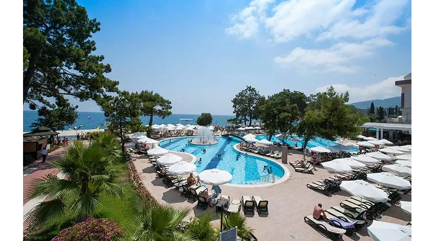 Crystal Aura Beach Resort & Spa  5*-4