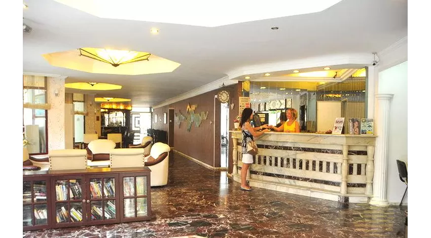 Azak Hotel  3*-2