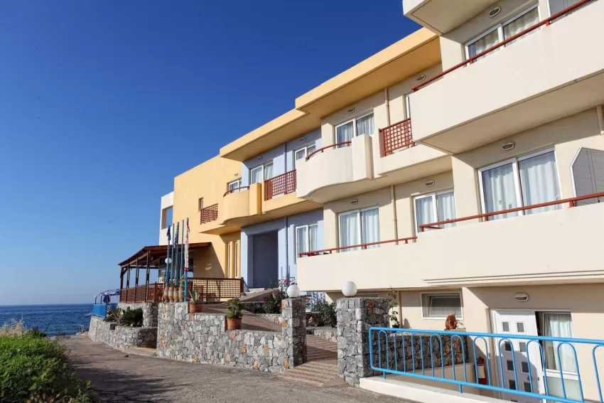 Danaos Beach Apartments 3*-2