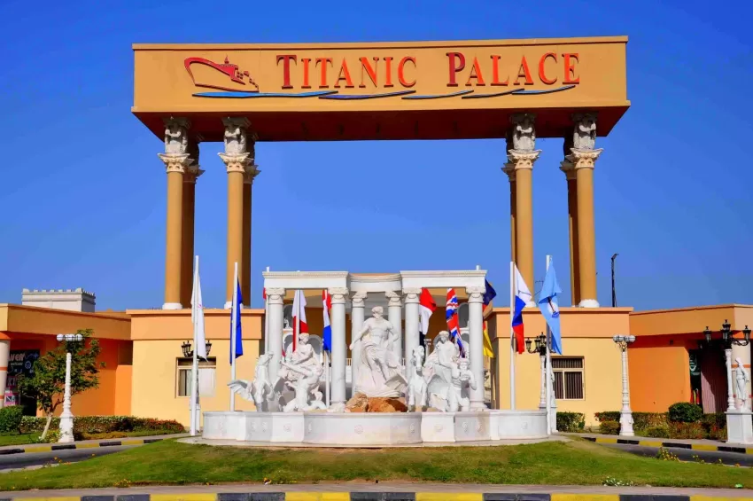 Titanic Palace Resort 4*-8