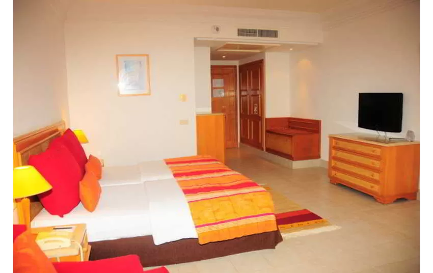 TUI MAGIC LIFE Club Africana 5*-14