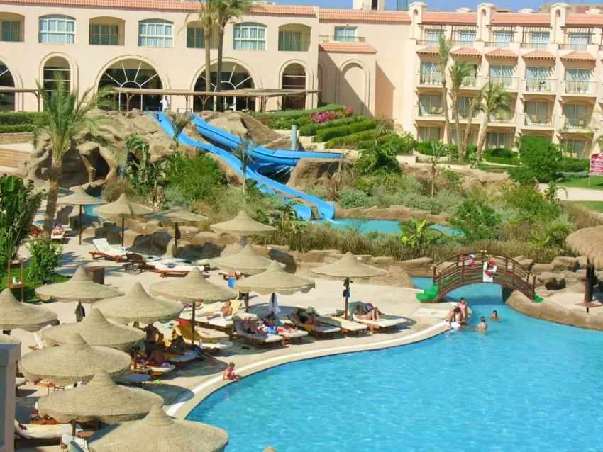 Pyramisa Sahl Hasheesh Beach Resort 5*-6