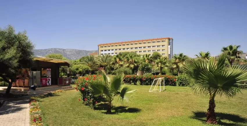 Kirbiyik Resort Hotel  4*-6